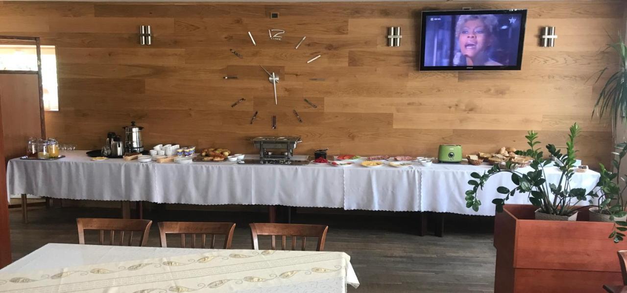 Ludowa Restauracja & Noclegi Kietrz Dış mekan fotoğraf