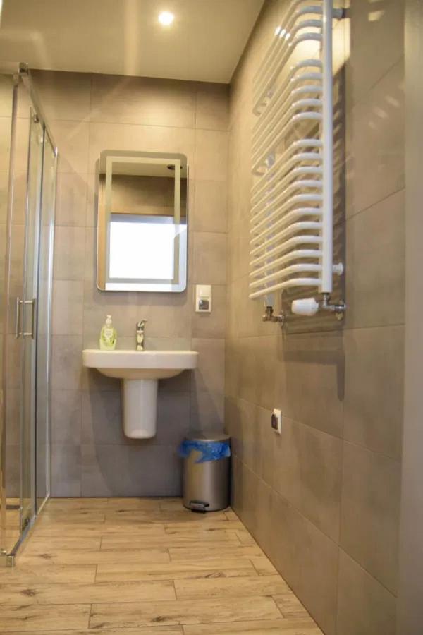 Ludowa Restauracja & Noclegi Kietrz Dış mekan fotoğraf