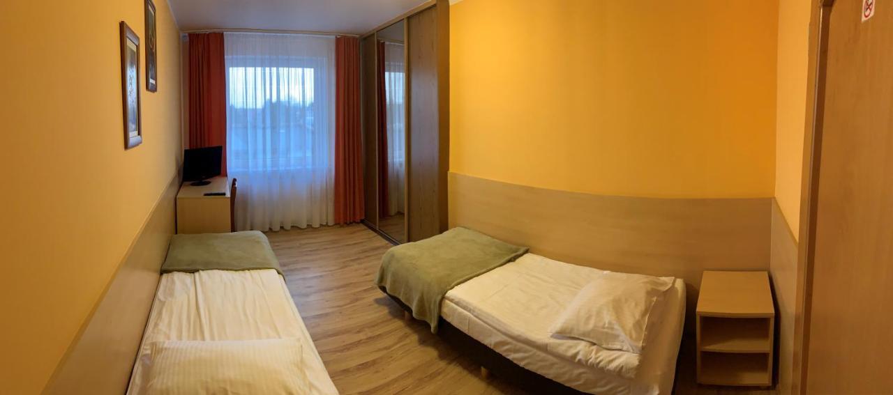 Ludowa Restauracja & Noclegi Kietrz Dış mekan fotoğraf