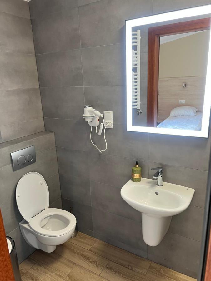 Ludowa Restauracja & Noclegi Kietrz Dış mekan fotoğraf