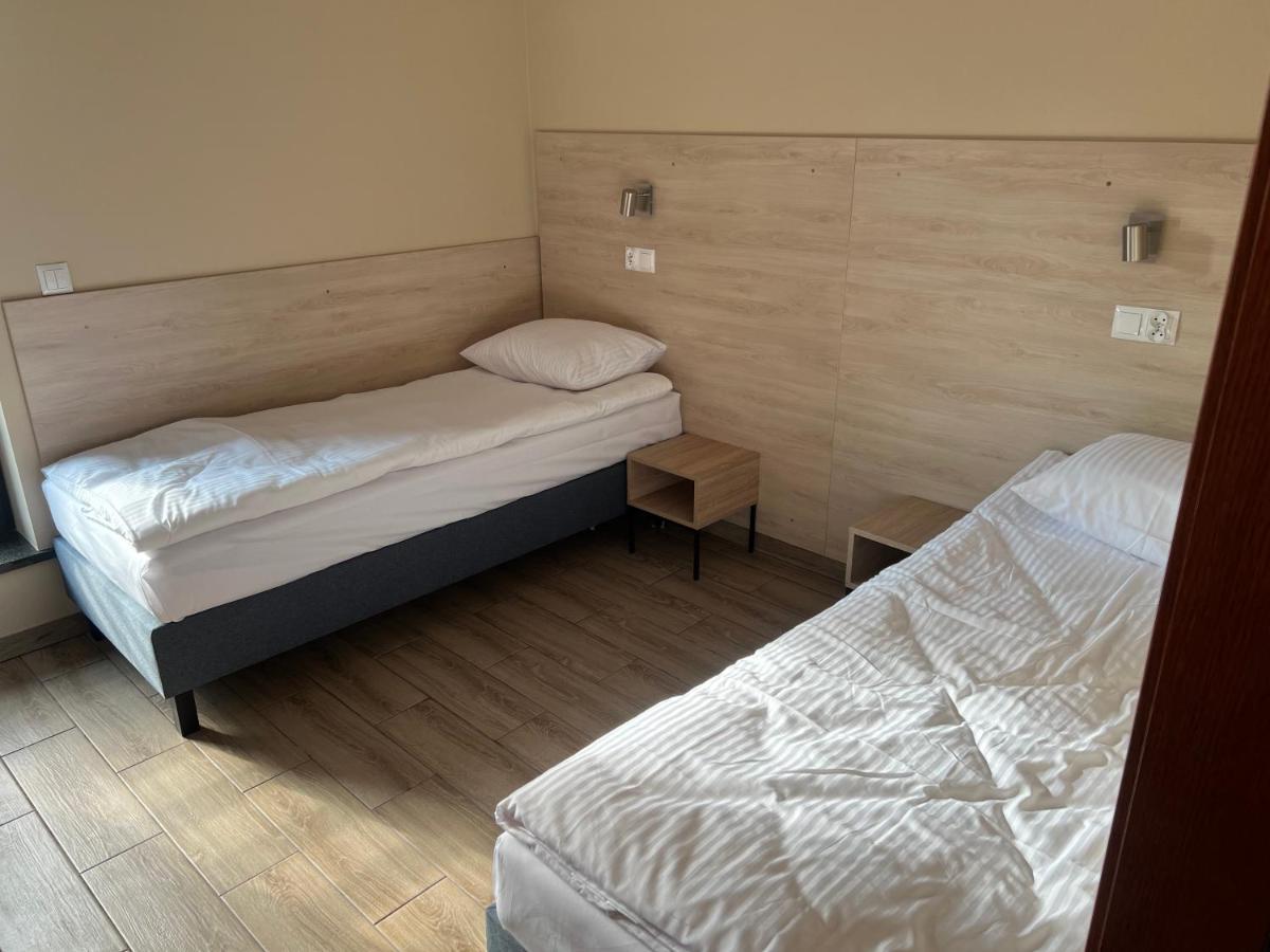 Ludowa Restauracja & Noclegi Kietrz Dış mekan fotoğraf